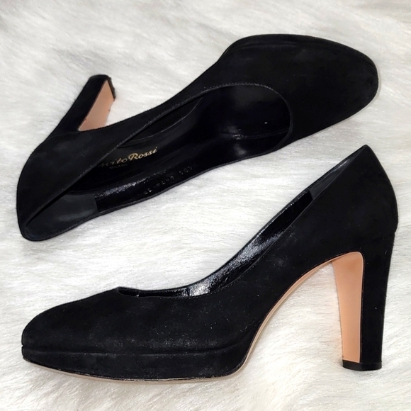 Gianvito Rossi Black Suede Pumps Size 38.5